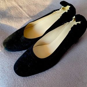 Everlane block heel black suede The Day shoes